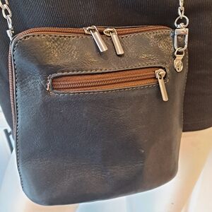 Chic Italian Black & Brown Leather Crossbody Mini Hobo Bucket Zip Around Bag